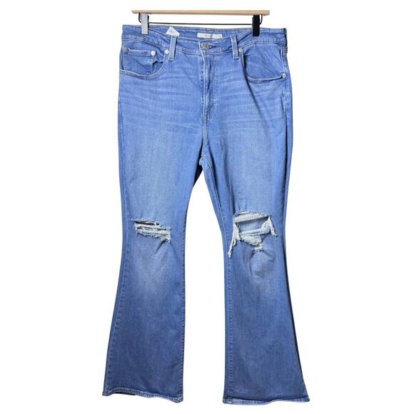 Levi's 726 Flare Distressed Light Wash Jeans Stretch Women’s Size 33x32 - Picture 1 of 12